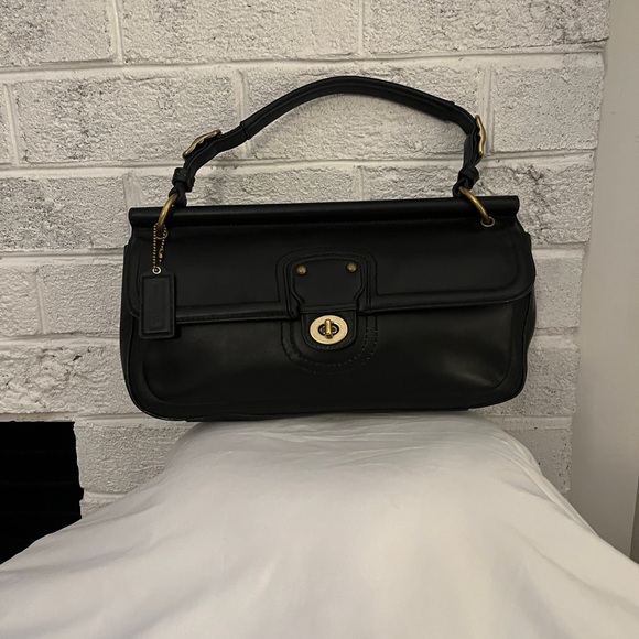 Coach Legacy City Willis  Satchel EUC - Picture 7 of 15